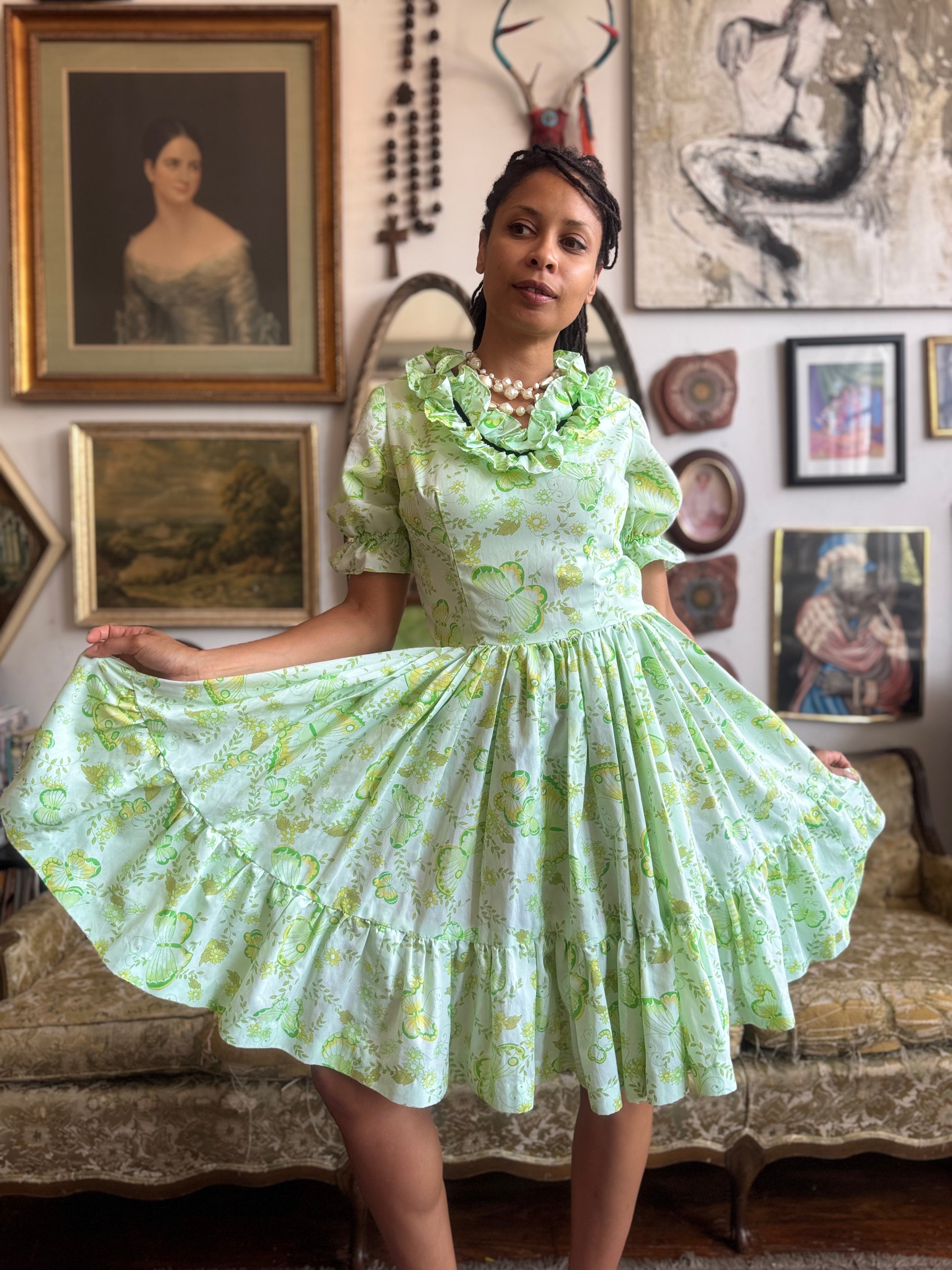 Vintage Lime Green Floral Butterfly Prairie Dress with Ruffle Neck Siz – Rumors Richmond