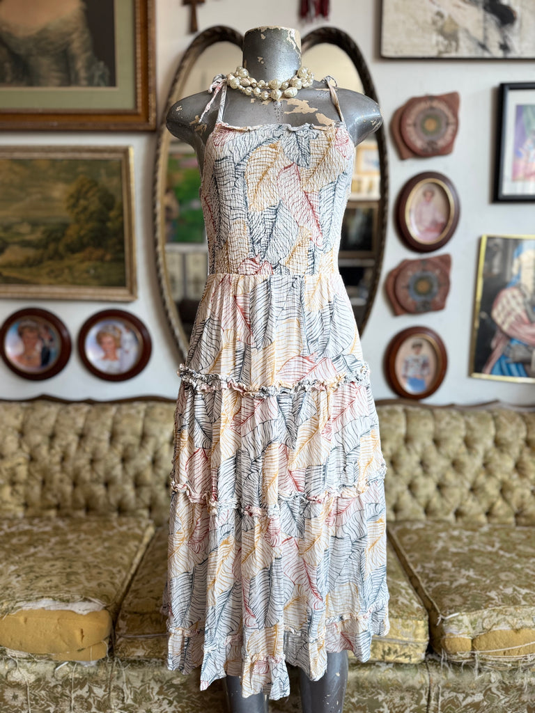 Sim & Sam Monstera Print Smocked Tiered Midi Dress Size S – Rumors Richmond