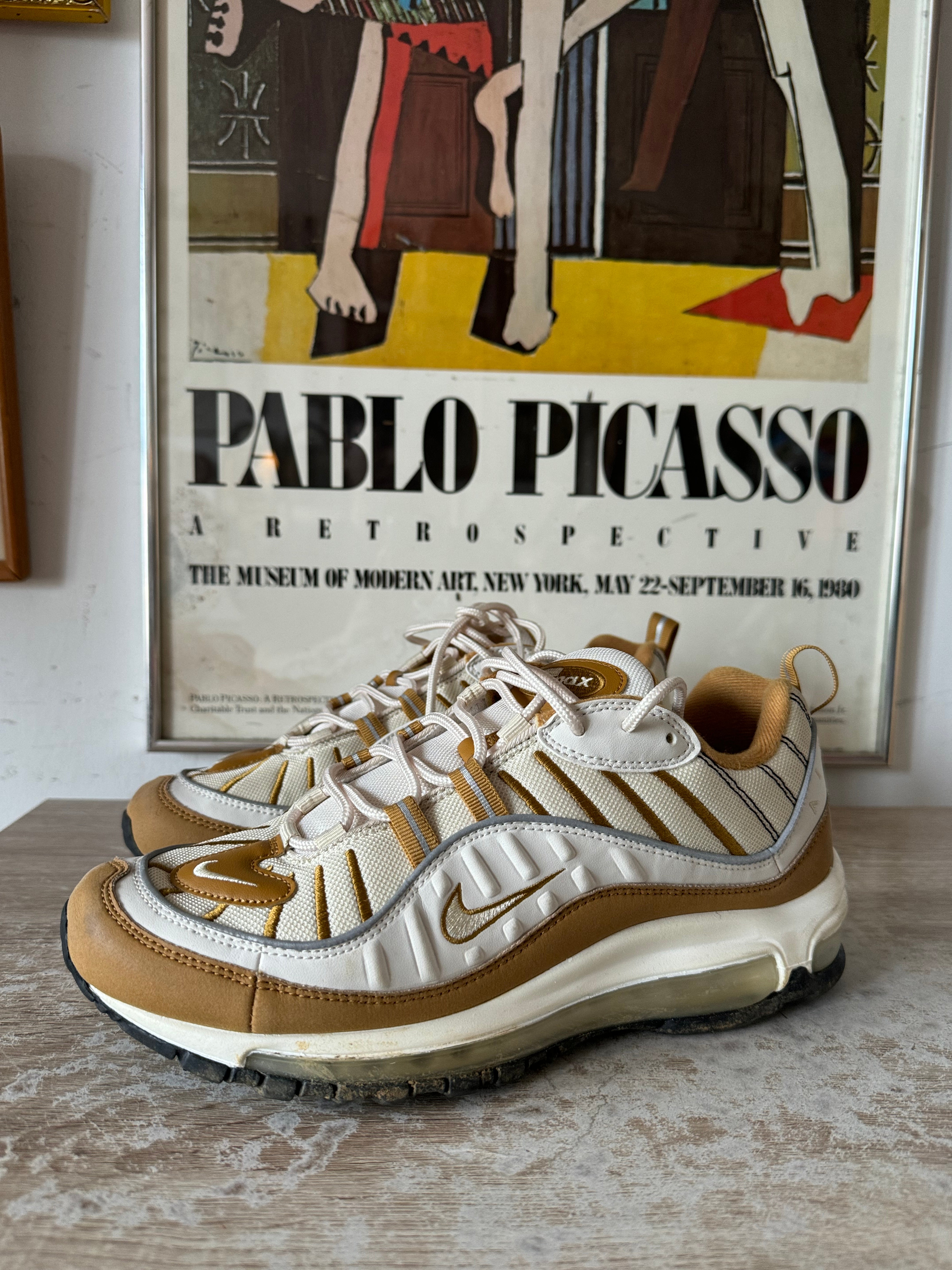 Air max 98 on sale gold