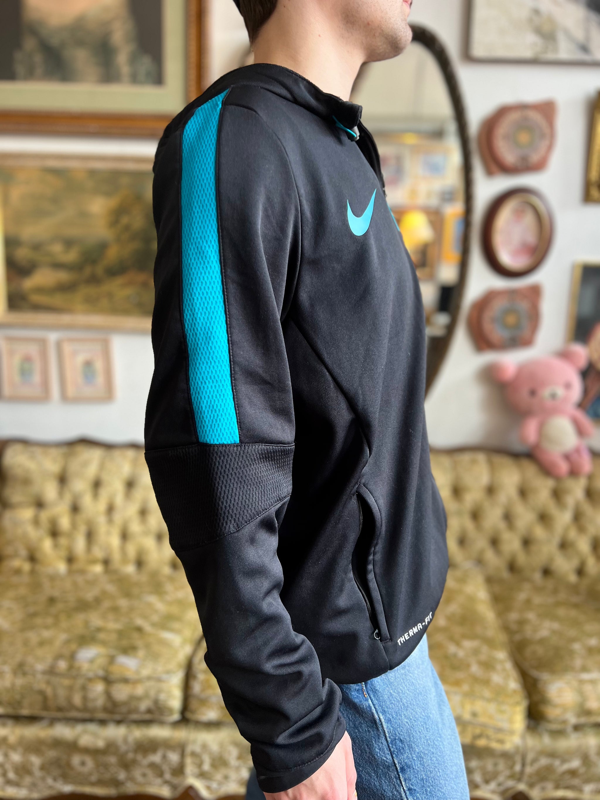 Black and blue nike hoodie hotsell